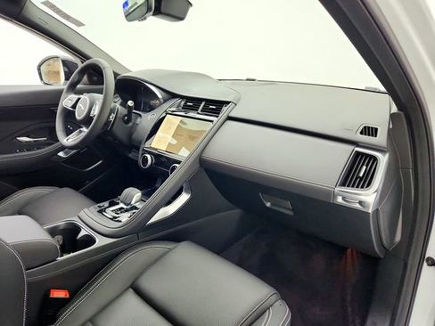 New 2024 Jaguar E-PACE R-Dynamic SE image 17