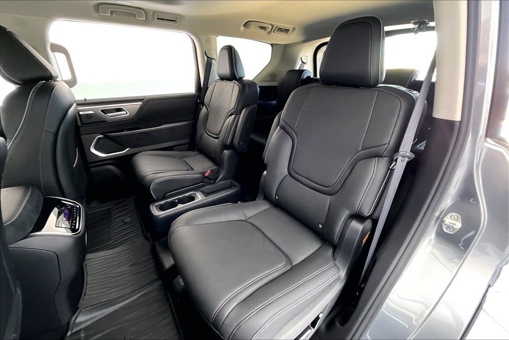 New 2027 INFINITI QX80 Luxe w/ Cargo Package RWD image 22