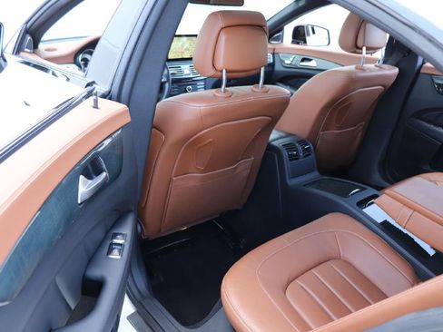 Used 2018 Mercedes-Benz CLS 550 w/ Premium 2 Package image 20