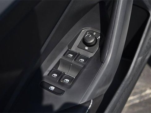 New 2025 Volkswagen Jetta Sport image 8