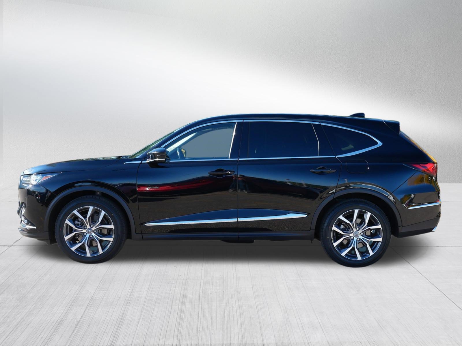 Used 2024 Acura MDX w/ Technology Package AWD/4WD image 4