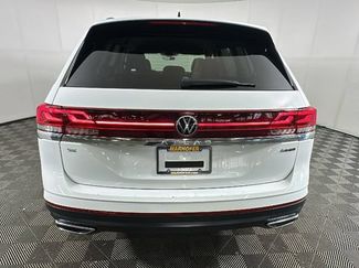 Used 2024 Volkswagen Atlas SE AWD/4WD video 4
