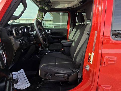 Used 2021 Jeep Wrangler Unlimited Sport image 13