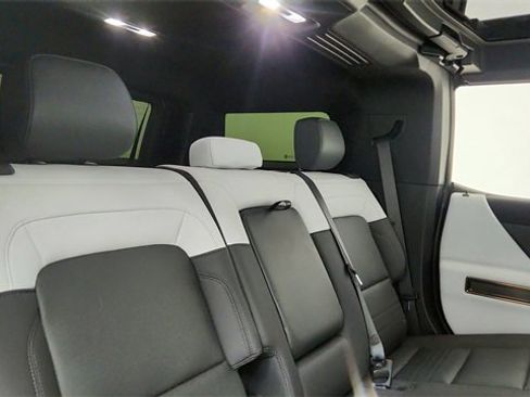 Used 2024 GMC Hummer EV 3X w/ Extreme Off-Road Package image 24