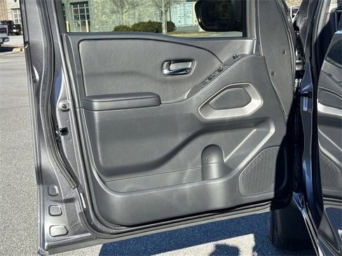 New 2026 Nissan Frontier SV image 11