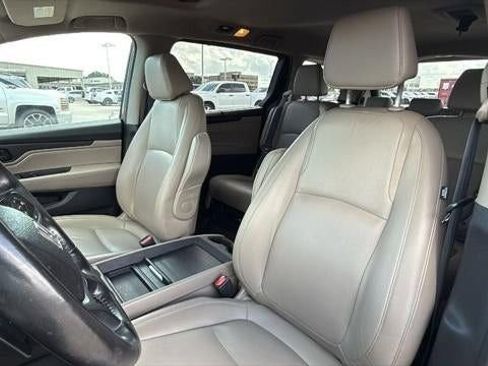 Used 2018 Honda Odyssey EX-L image 15