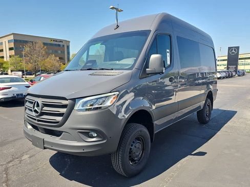 New 2026 Mercedes-Benz Sprinter 2500 image 4