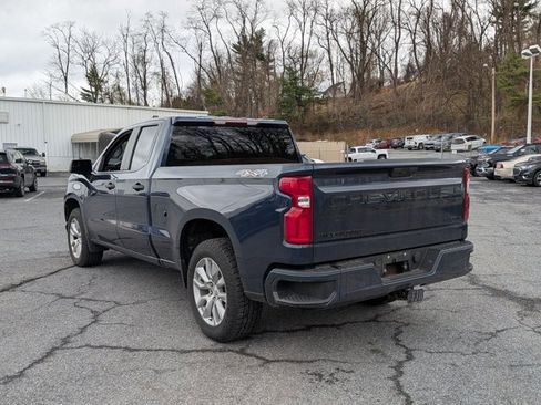 Used 2020 Chevrolet Silverado 1500 Custom w/ Custom Value Package image 6