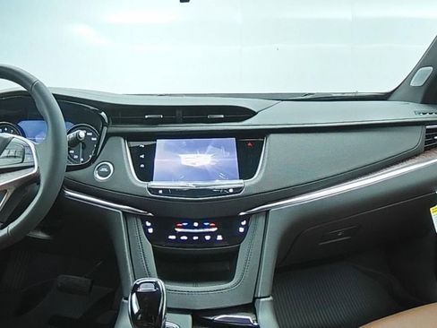 New 2025 Cadillac XT5 Premium Luxury w/ Technology Package image 10