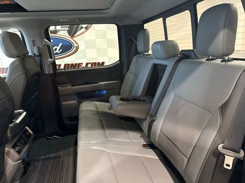 Used 2023 Ford F150 Lariat w/ Max Trailer Tow Package image 20