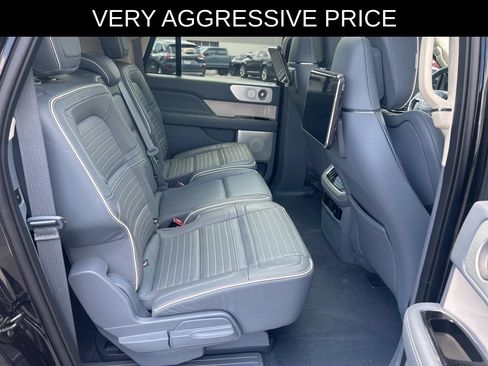 Used 2023 Lincoln Navigator L Black Label AWD/4WD image 26