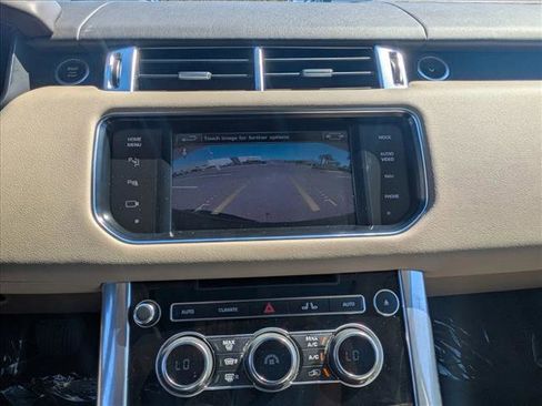 Used 2014 Land Rover Range Rover Sport HSE image 14