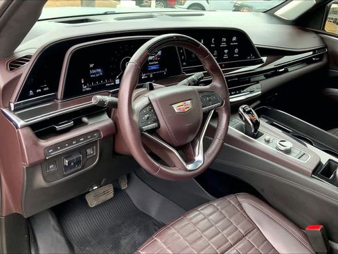 Used 2021 Cadillac Escalade Sport Platinum image 17