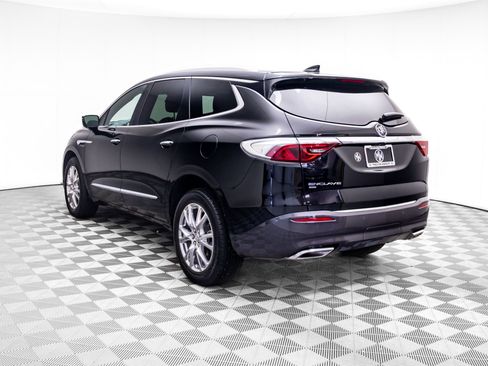 Used 2023 Buick Enclave Premium w/ Experience Buick Package AWD/4WD image 3