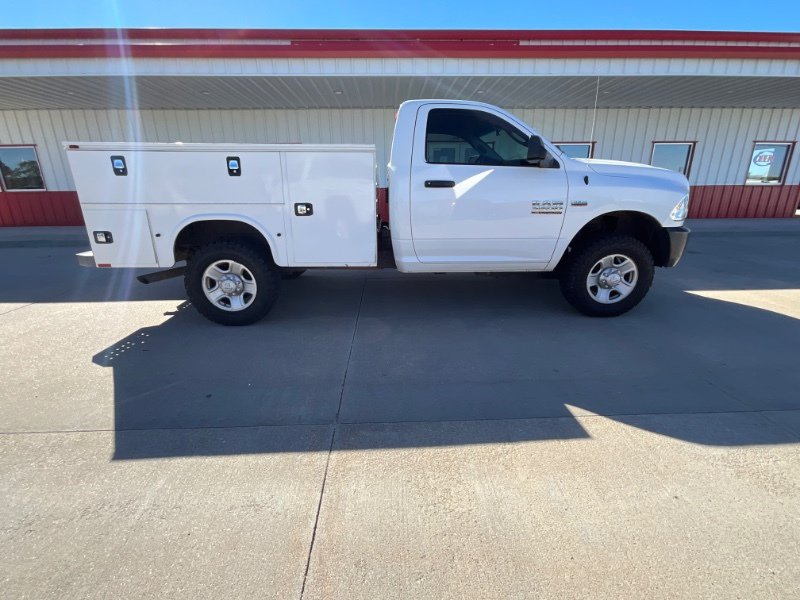 Used 2017 RAM 3500 Tradesman AWD/4WD image 1