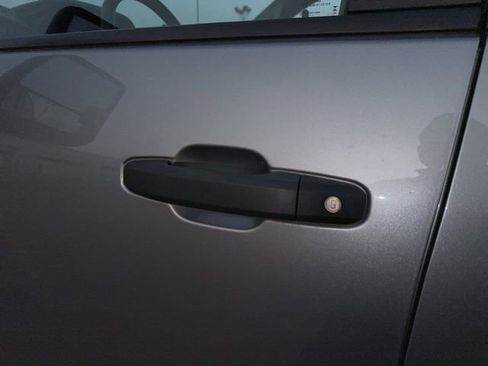 Used 2024 Chevrolet Silverado 2500 Custom w/ Custom Value Package image 27