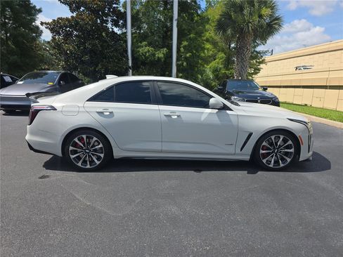 Used 2022 Cadillac CT4 V Blackwing w/ Climate Package RWD image 2