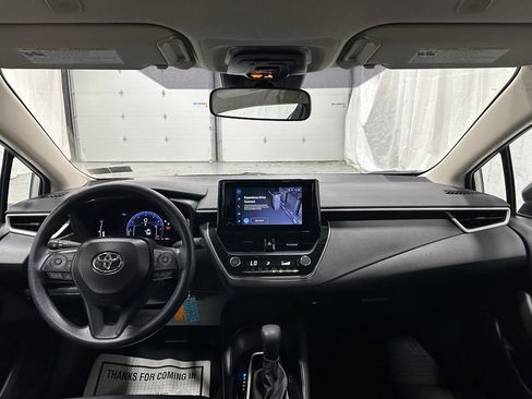 Used 2026 Toyota Corolla LE FWD image 40