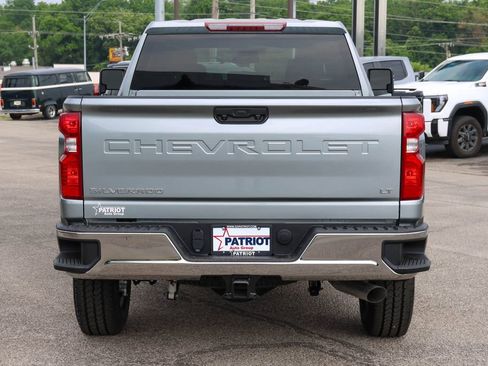 New 2026 Chevrolet Silverado 2500 LT w/ Convenience Package AWD/4WD image 4