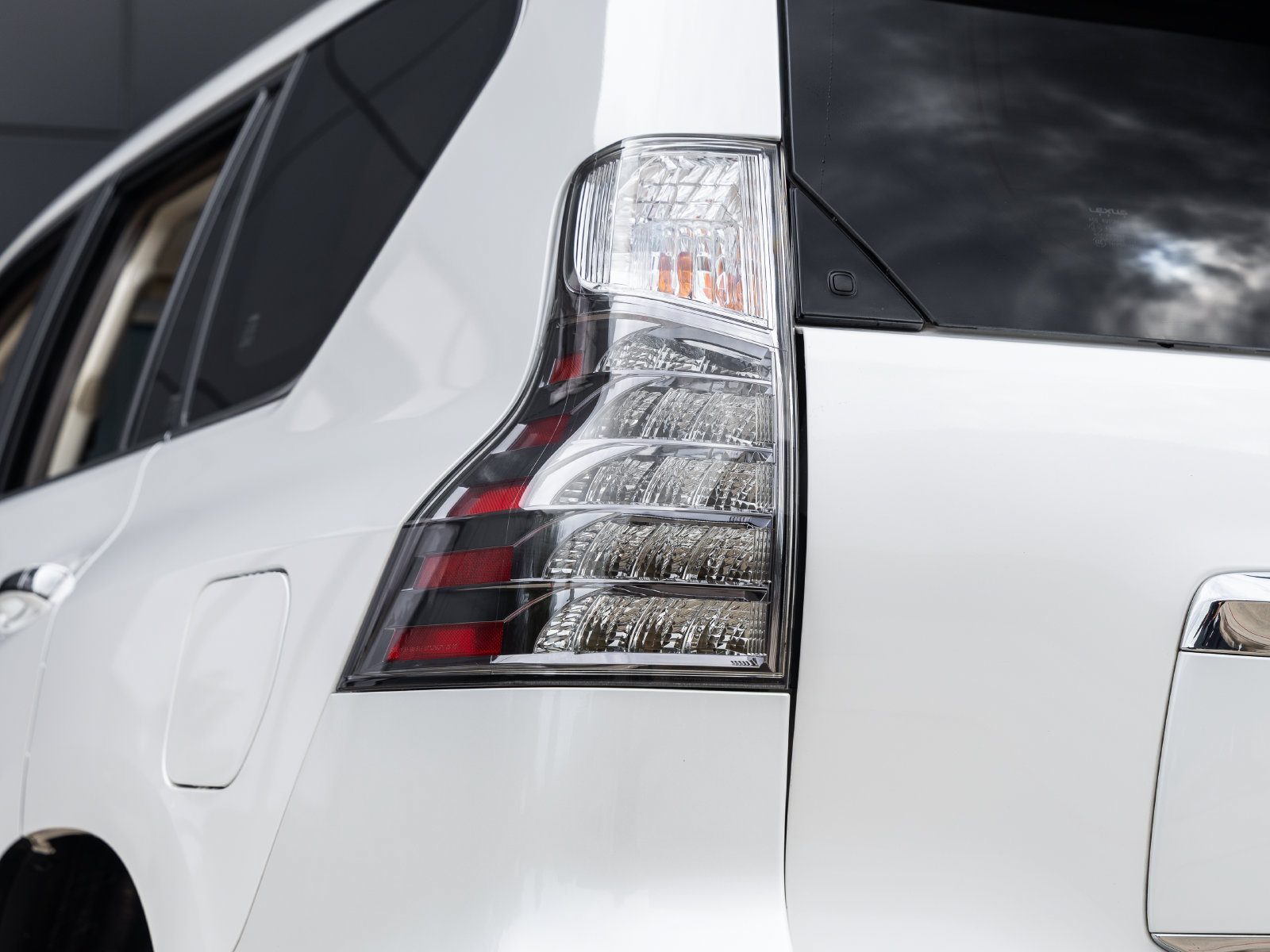 Used 2019 Lexus GX 460 Luxury AWD/4WD image 13