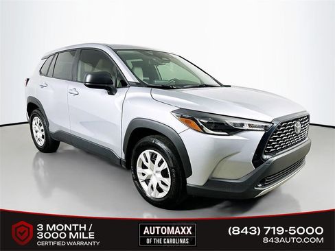 Used 2024 Toyota Corolla Cross L image 1