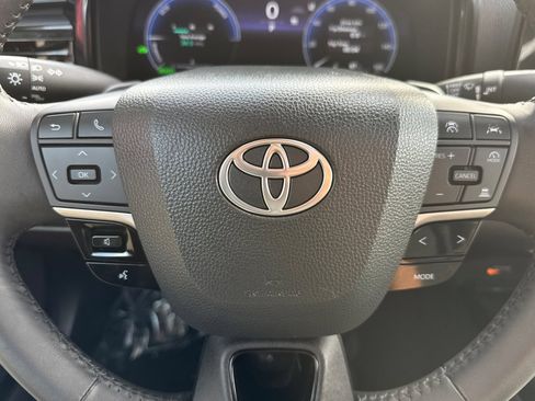 Certified 2025 Toyota Camry XSE FWD image 25