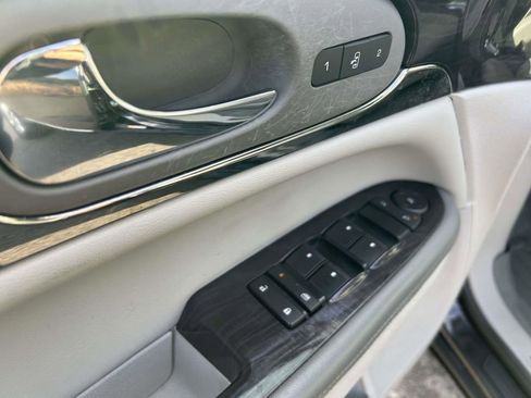 Used 2017 Buick Enclave Leather w/ Trailering Package image 20