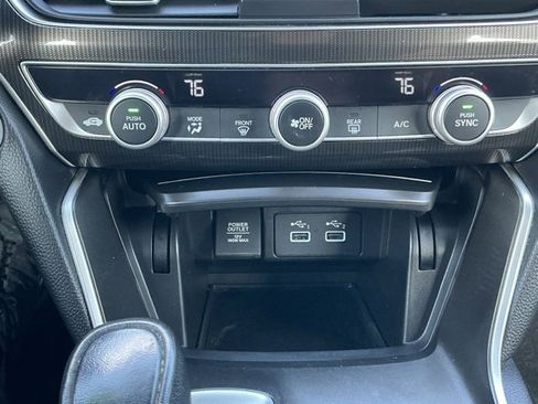 Used 2021 Honda Accord Sport image 11
