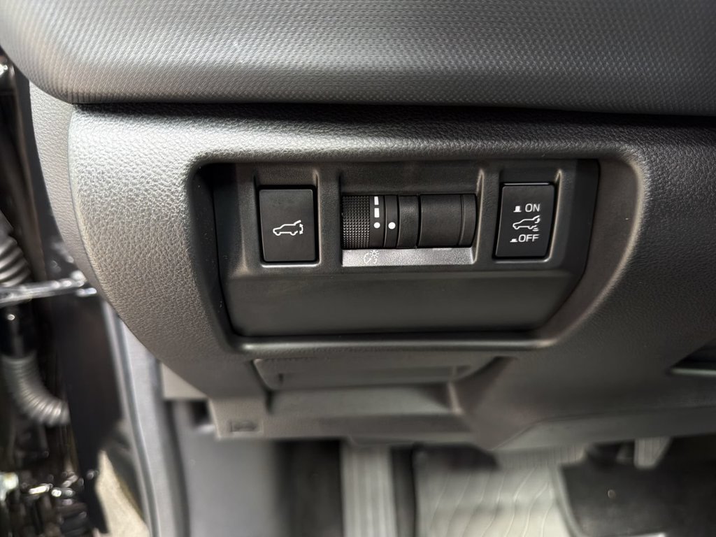 Certified 2026 Subaru Forester Premium AWD/4WD image 17