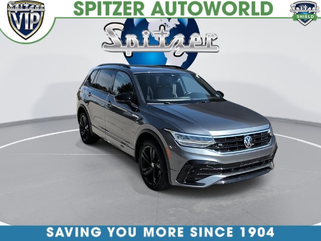 Used 2023 Volkswagen Tiguan SE R-Line AWD/4WD image 4