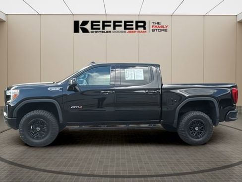 Used 2021 GMC Sierra 1500 AT4 AWD/4WD image 2