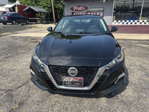 Used 2019 Nissan Altima 2.5 S FWD image 9