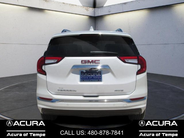 Used 2023 GMC Terrain Denali w/ Denali Premium Package AWD/4WD image 7