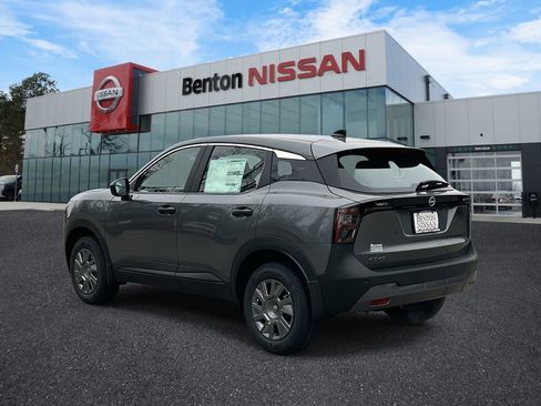 New 2026 Nissan Kicks S image 8