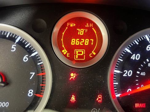 Used 2010 Nissan Sentra 2.0 S image 9