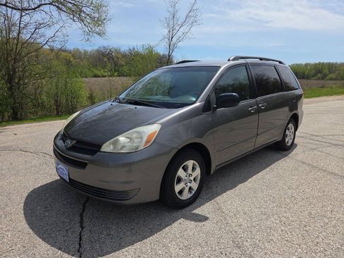 Used 2005 Toyota Sienna LE FWD image 19