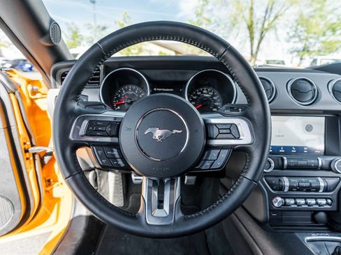 Used 2022 Ford Mustang GT Premium image 20