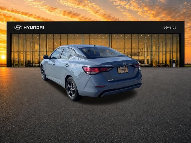 Used 2024 Nissan Sentra SV FWD image 8