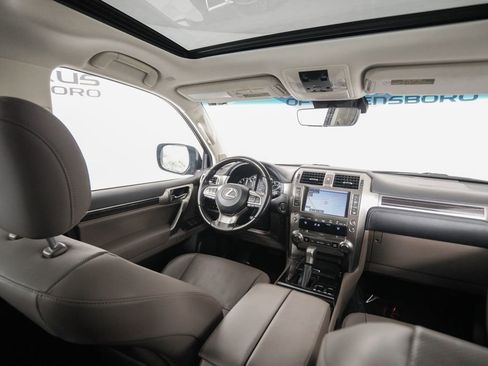 Used 2021 Lexus GX 460 Premium AWD/4WD image 16