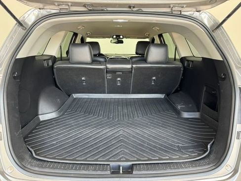 Used 2016 Kia Sorento LX w/ LX Convenience Package image 8