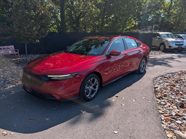 Used 2024 Honda Accord EX-L image 1