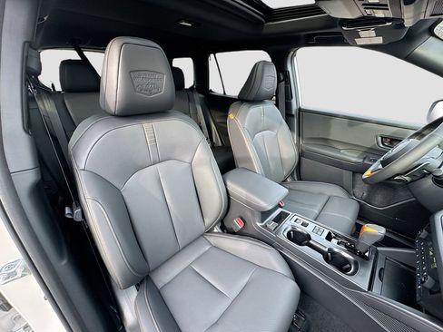 New 2026 Subaru Outback Wilderness w/ Wilderness Package image 28