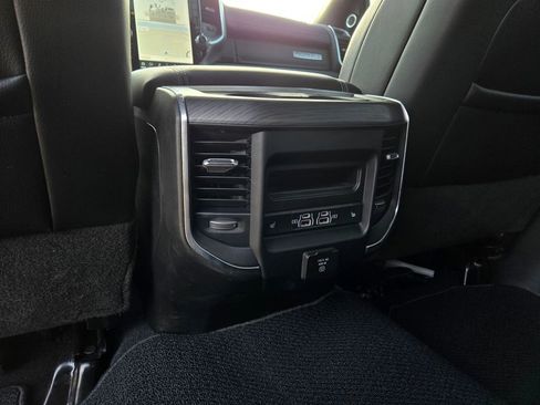 Used 2024 RAM 2500 Laramie w/ Night Edition image 33