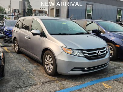 Used 2016 Honda Odyssey SE