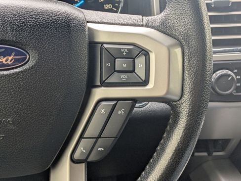 Used 2015 Ford F150 Lariat w/ Equipment Group 502A Luxury image 21