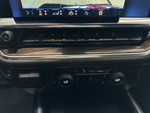 New 2025 Chevrolet Silverado 1500 RST w/ Convenience Package II image 25