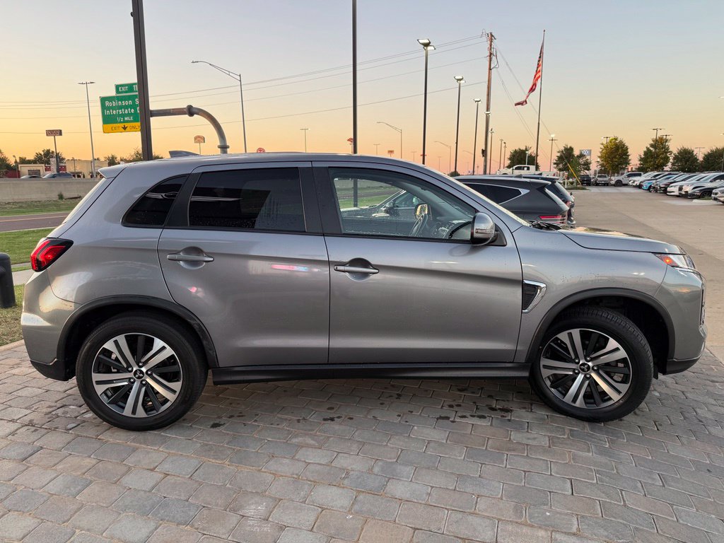 Used 2021 Mitsubishi Outlander Sport SE AWD/4WD image 6