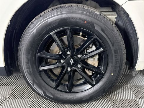 Used 2020 Dodge Journey SE w/ SE Popular Equipment Group FWD image 29