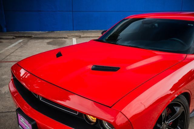 Used 2015 Dodge Challenger R/T w/ Quick Order Package 28B R/T RWD image 27