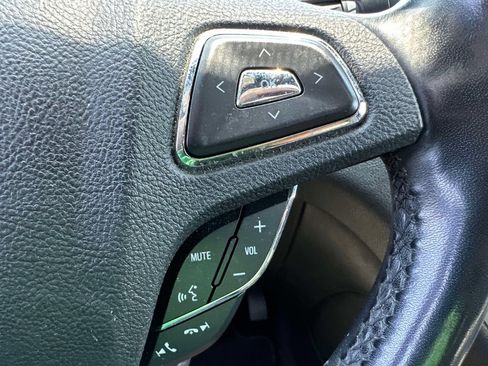Used 2019 Lincoln MKC Reserve w/ MKC Climate Package AWD/4WD image 39